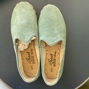 Sabah sage women’s shoes in size 37. Completely new.